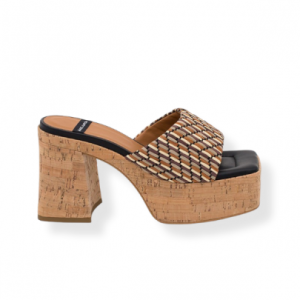 Zueco con tacón y plataforma